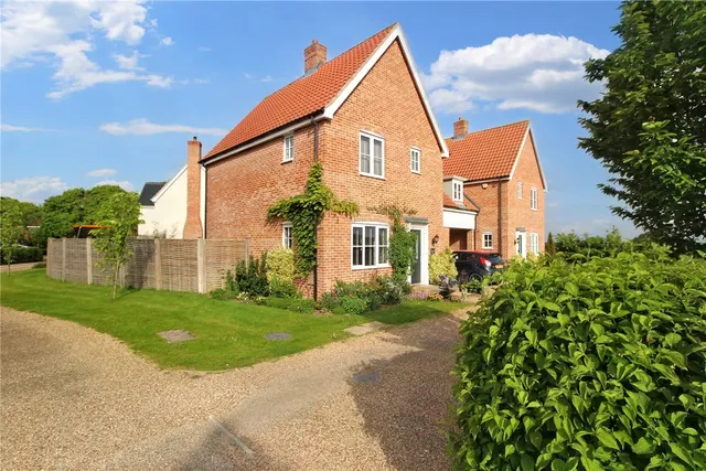 Photo 2 — Broomefield Road, Stoke Holy Cross, Norwich, Norfolk, NR14