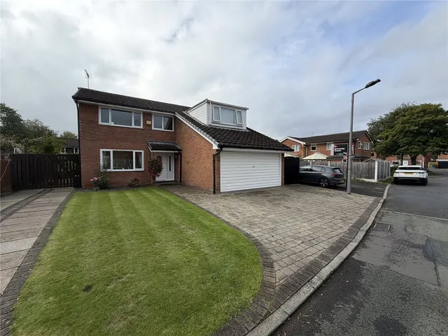 Wenlock Road, Beechwood, WA7, photo 1