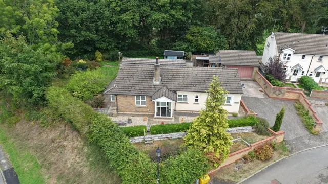 3 bedroom house — Llys Dolhaiarn, Llanfairtalhaiarn, Abergele, Conwy, LL22 8SX