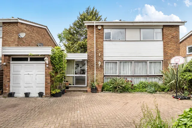 Mead Way, Hayes, BR2, photo 1