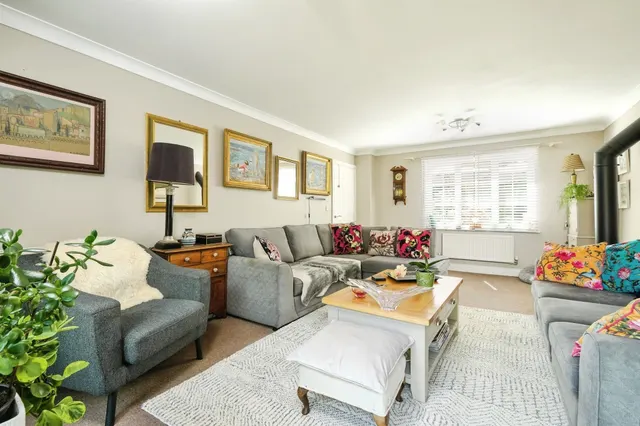 Upper Field Close, Hereford, HR2, photo 2