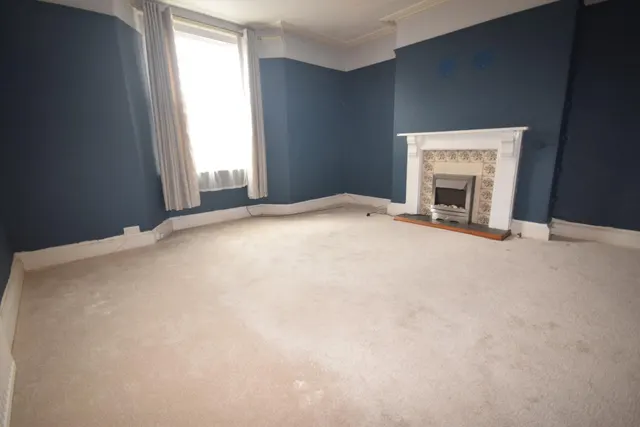 South Street, Newport, EX32, photo 3