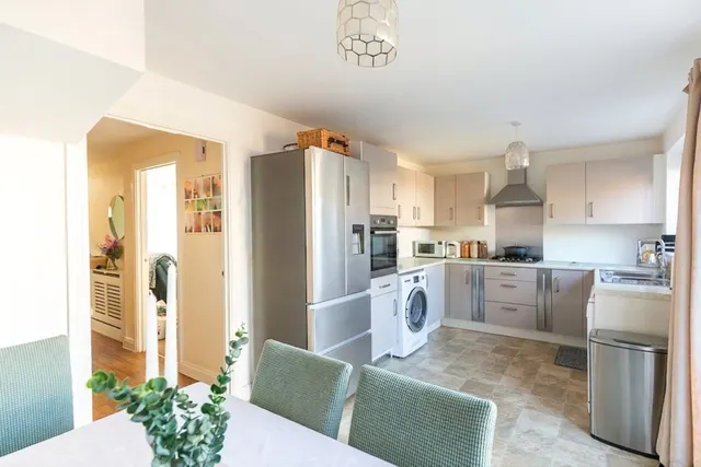 Thornfield Road, Bristol, BS10, photo 3