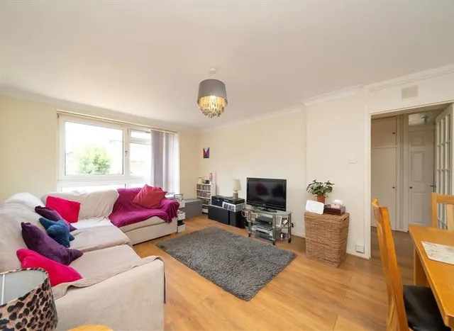 Photo 2 — Baring Road, Lee, SE12