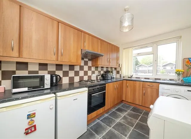 Photo 3 — Baring Road, Lee, SE12