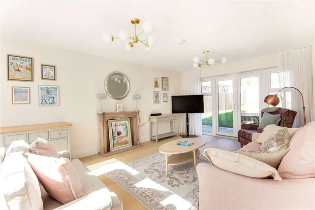 Rafferty Drive, Tunbridge Wells, TN2, photo 3