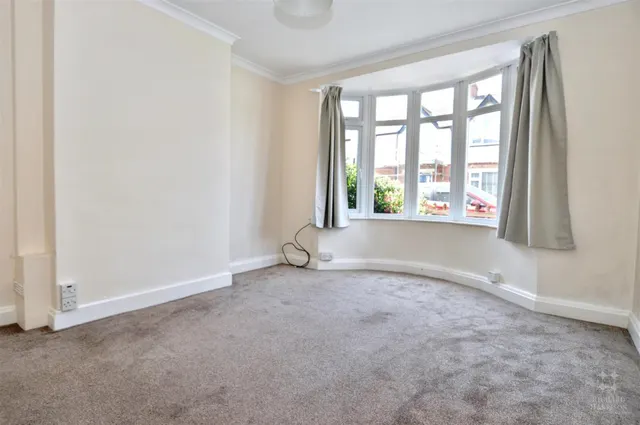 King Edward Road, Loughborough, LE11, photo 3