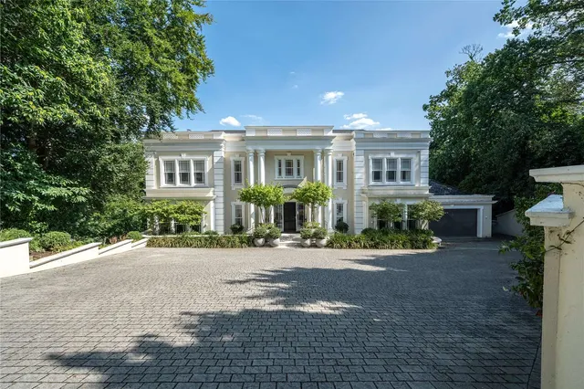 Rodona Road, St George's Hill, Weybridge, Surrey, KT13 0NP, photo 1