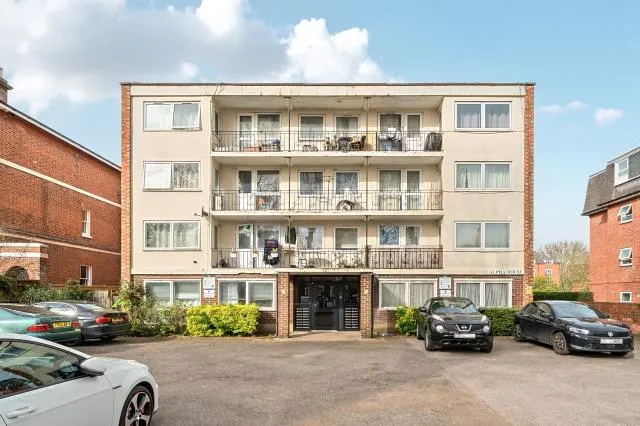 Alpha House Flats, Reading, RG1, photo 1