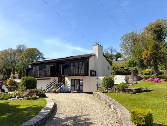 West End, Chacewater, photo 1