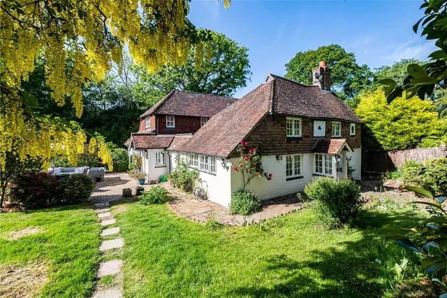 Ditchling Road, Haywards Heath, West Sussex, RH16 4QU, photo 1