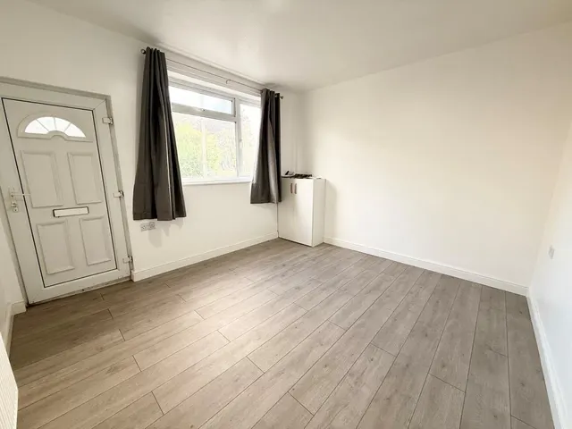 Hermitage Road, Whitwick, LE67, photo 2