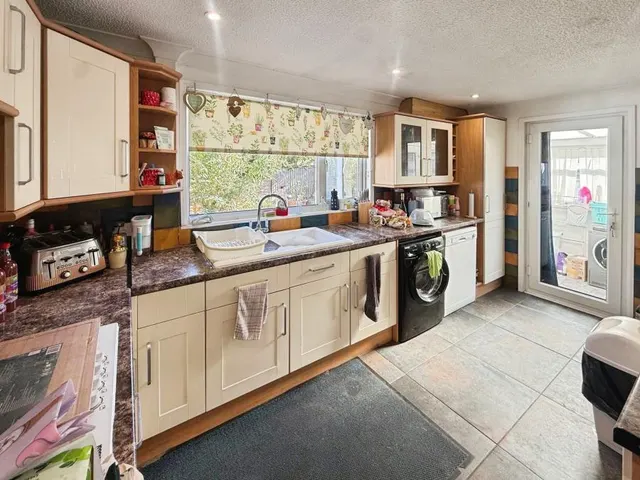 Fewcott Road, Fritwell, OX27, photo 3