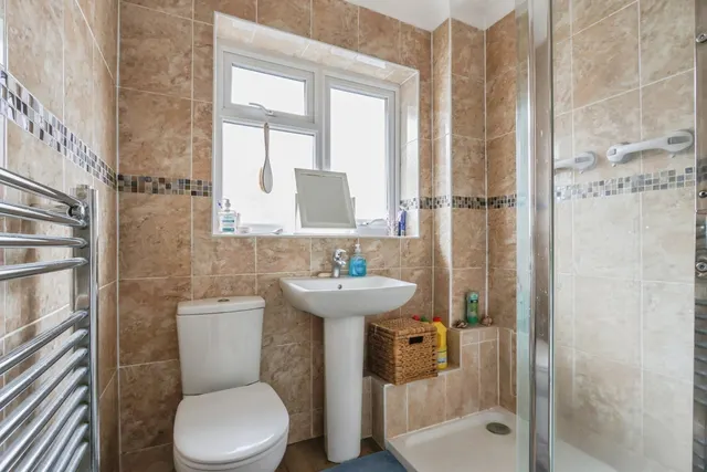 Elmhurst Way, West Moors, BH22, photo 2