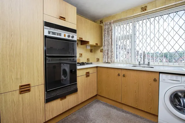 Ash Mount Road, Langley Mill, NG16, photo 3