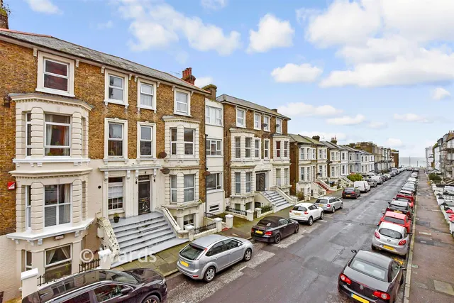 Athelstan Road, Cliftonville, CT9, photo 2