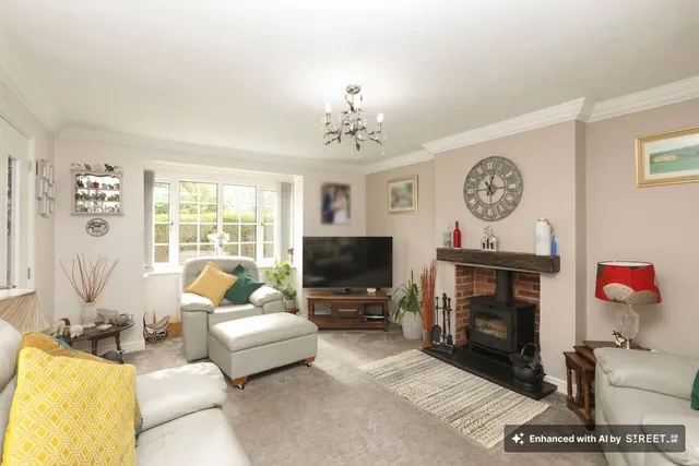 Stoneacre Drive, Sheffield, S12, photo 3
