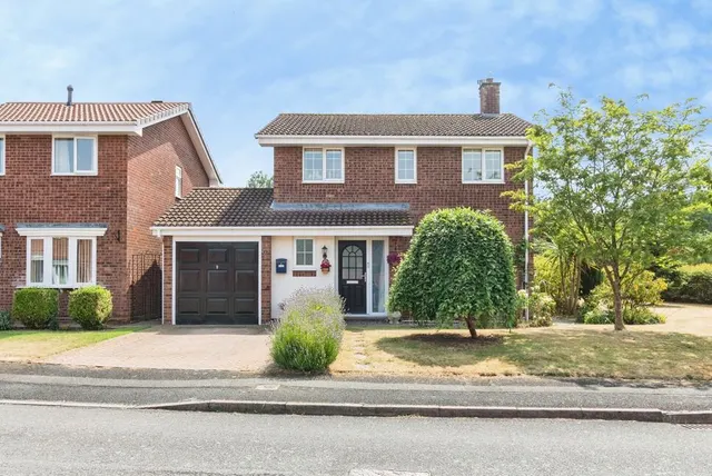 Guisbourne Avenue, Telford, TF5, photo 1