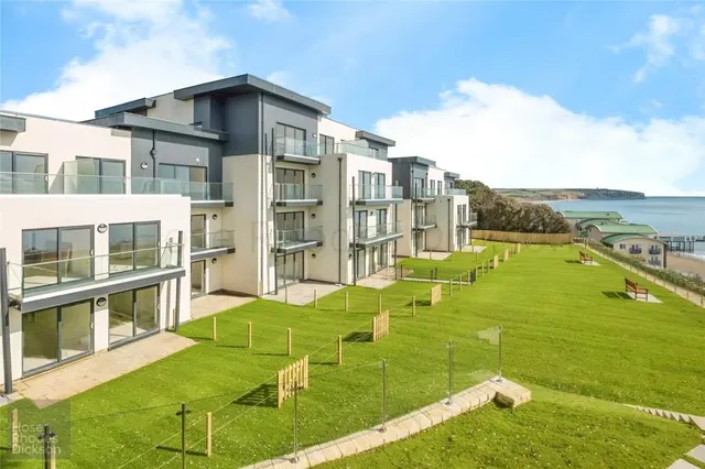 Grange Road, Sandown, PO36, photo 2