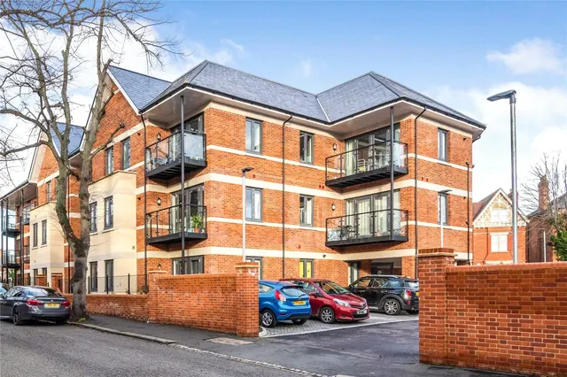 Linden Road, Bedford, MK40, photo 1