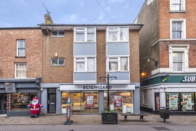 High Street, Banbury, OX16, photo 1