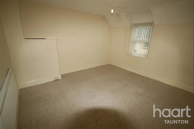 South Road, Watchet, TA23, photo 2