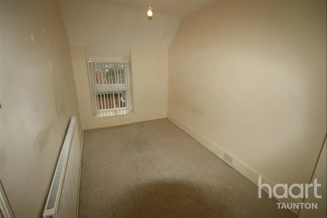 South Road, Watchet, TA23, photo 3
