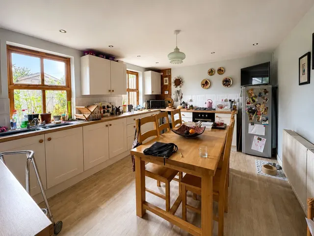 Llanddewi Brefi, Tregaron, SY25, photo 3