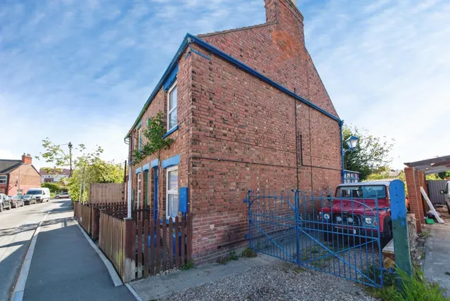 Photo 2 — Pennygate, Spalding