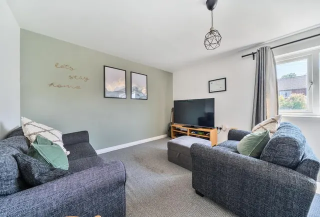 Romney Avenue, Bristol, BS7, photo 2