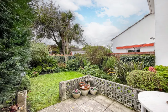 Photo 3 — 11 Georgian Close, Ringwood, BH24 1SA