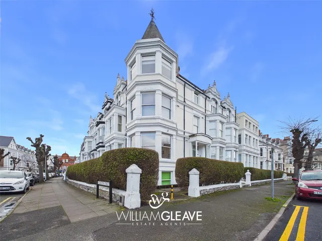Trinity Square, Llandudno, Conwy, LL30 2DA, photo 1