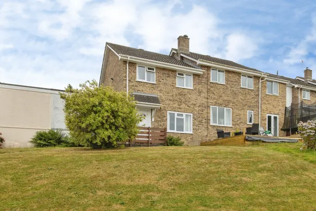 Manor View, Par, PL24, photo 1