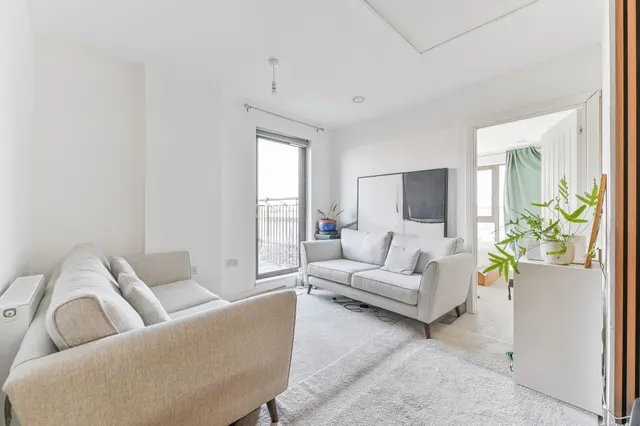 Photo 2 — Flat 19, Ikon House, CROYDON