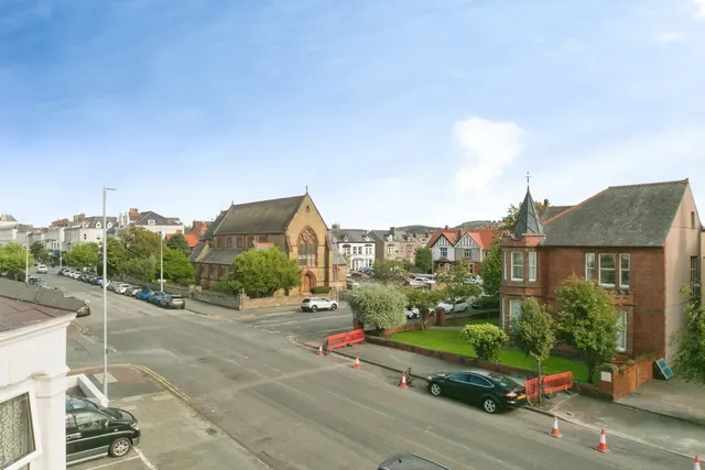 Lloyd Street, Llandudno, LL30, photo 3
