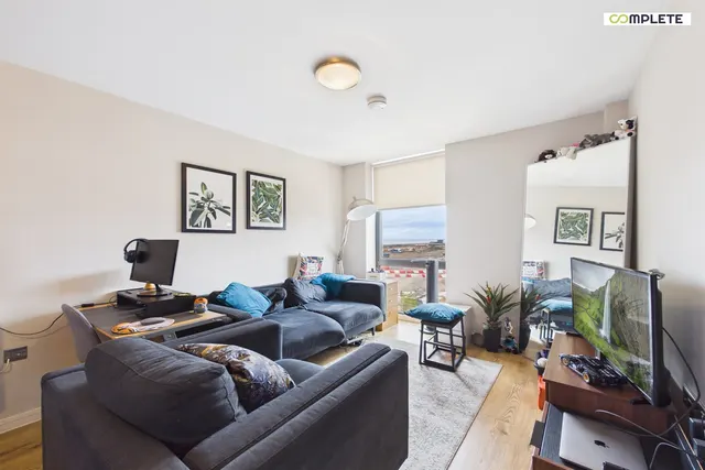 Jesse Hartley Way, Liverpool, L3, photo 2