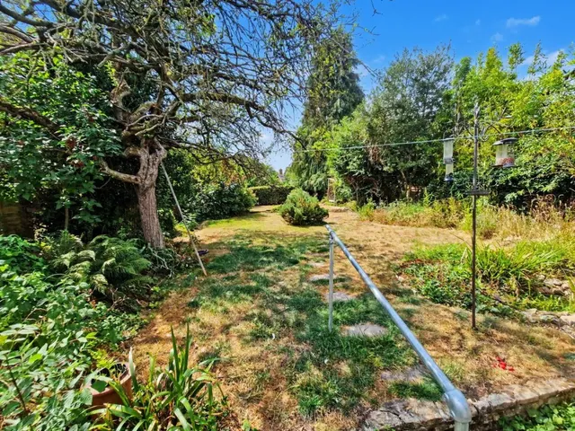 Sawbridge Road, Grandborough, photo 3