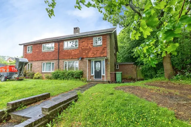 Maidstone Road, Rochester, ME1, photo 1