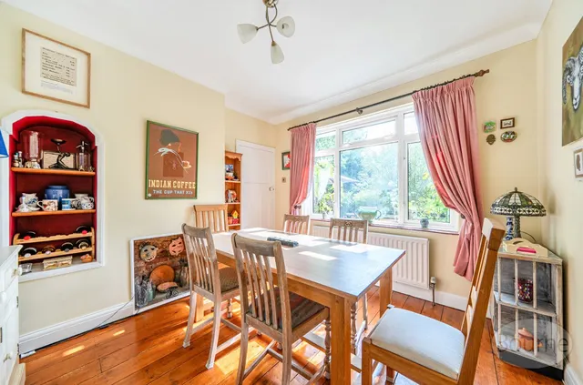 Torberry Drive, Petersfield, GU31, photo 3