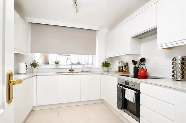 Trinity Close, Northwood Fees Apply, HA6, photo 1