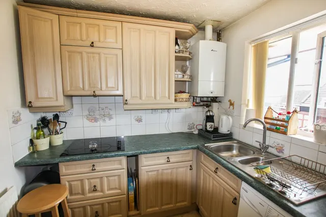 Photo 2 — Clwyd Avenue, Prestatyn, Denbighshire, LL19 9NJ