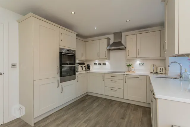 Photo 3 — Laburnum Road, Worsley, Manchester, M28 7EL