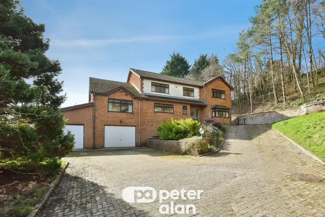 Greenfield Terrace, Mountain Ash, CF45, photo 2