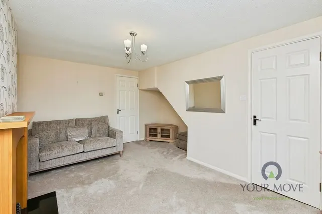 Cricketers Close, Burton-on-Trent, DE15, photo 3