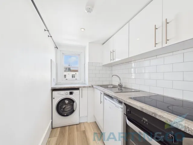 Cavendish Place, Brighton, photo 1