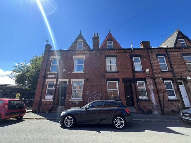 Pearson Avenue, Leeds, LS6, photo 1