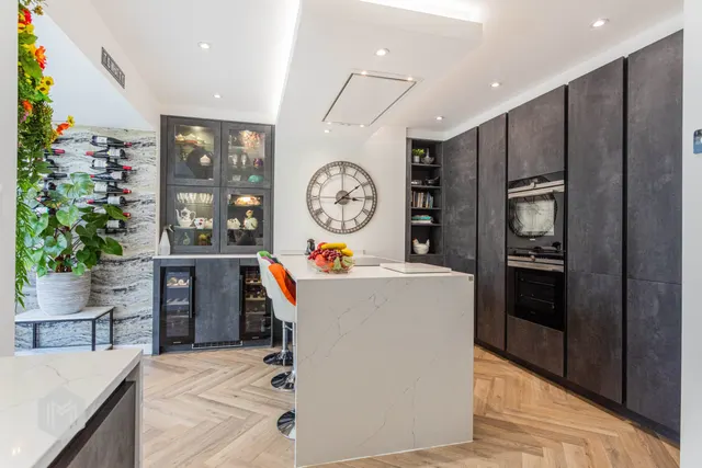 Botany Road, Eccles, Manchester, M30 8JS, photo 1