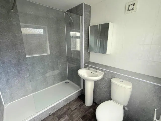 Amington Road, Tamworth, B77, photo 3