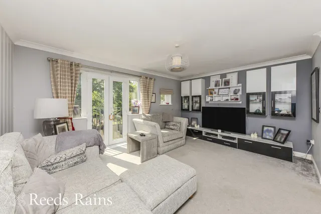 Crompton Close, Congleton, CW12, photo 3