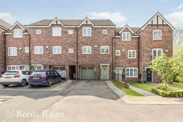 Crompton Close, Congleton, CW12, photo 1